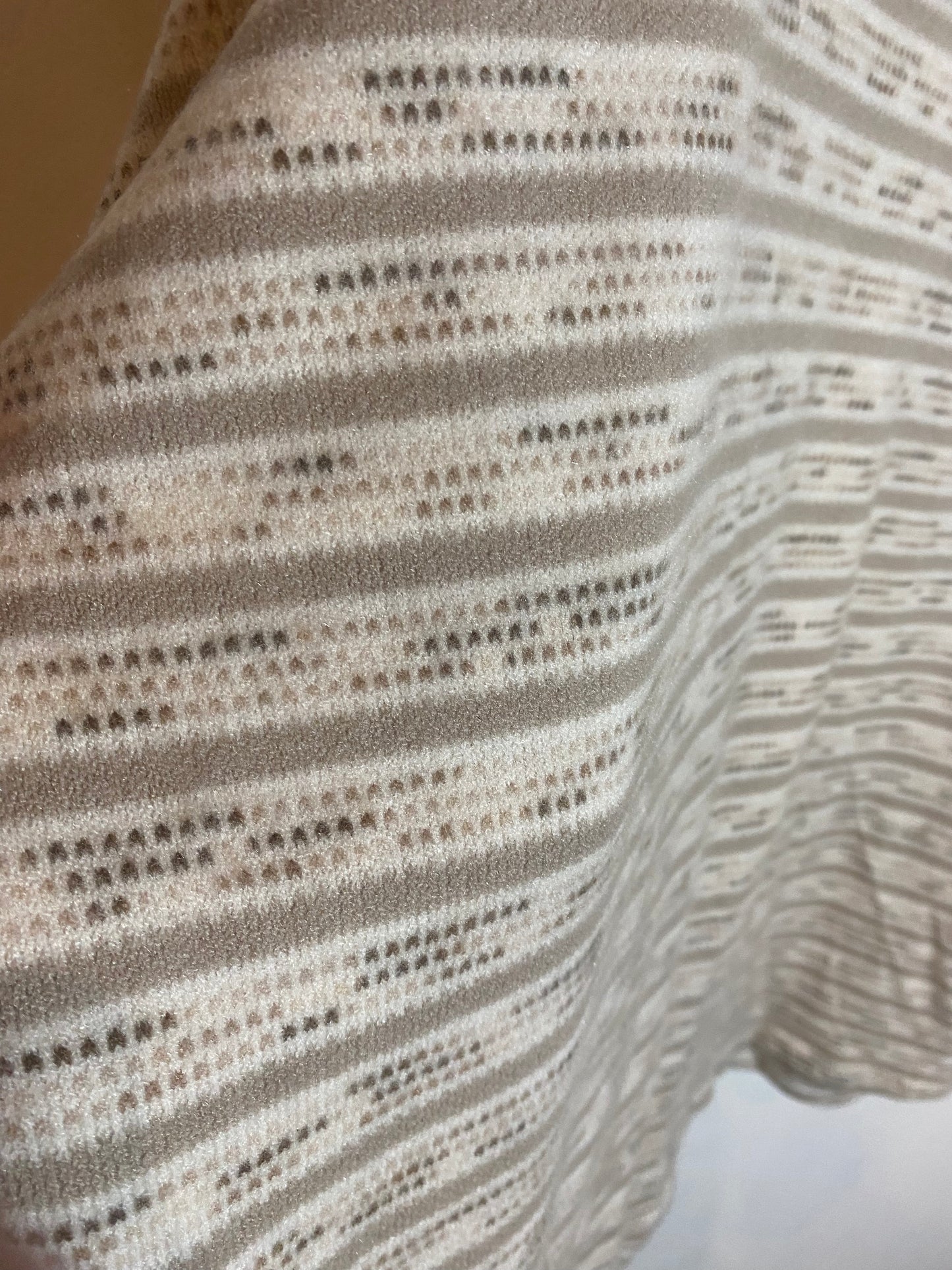 Pullover mit Stehkragen, Größe 2XL