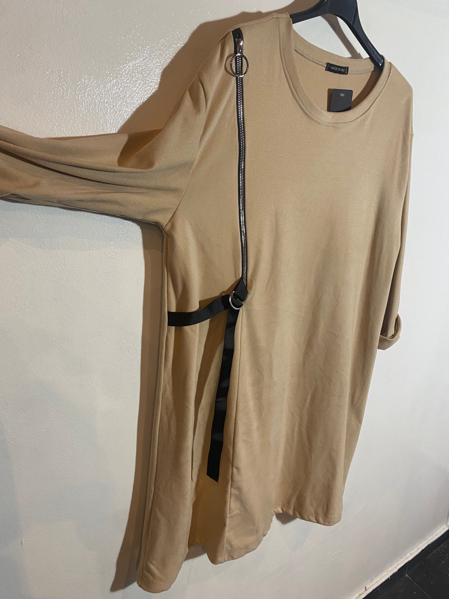 Kleid mit Reißverschluss Größe 2XL