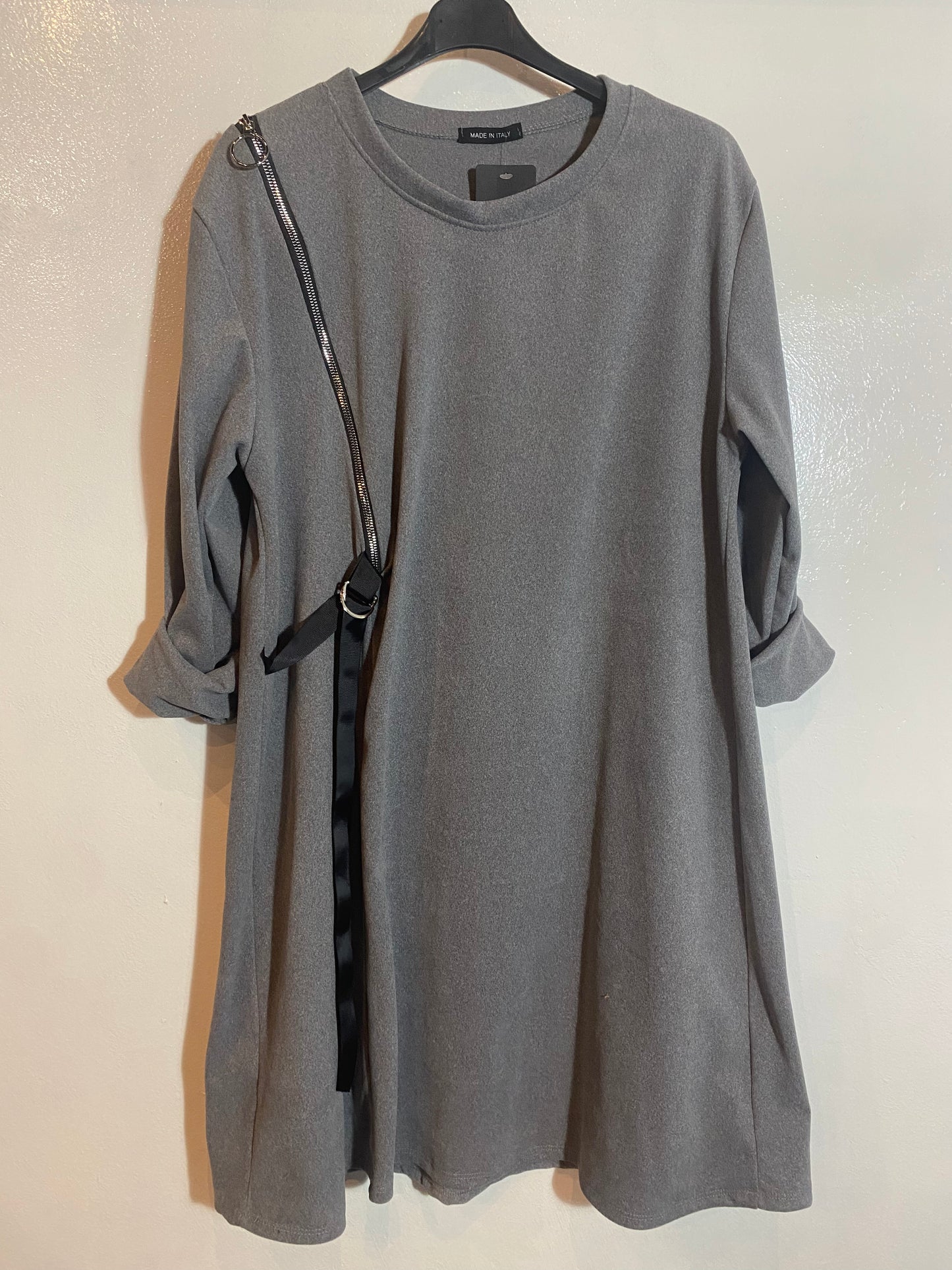 Kleid mit Reißverschluss Größe 2XL
