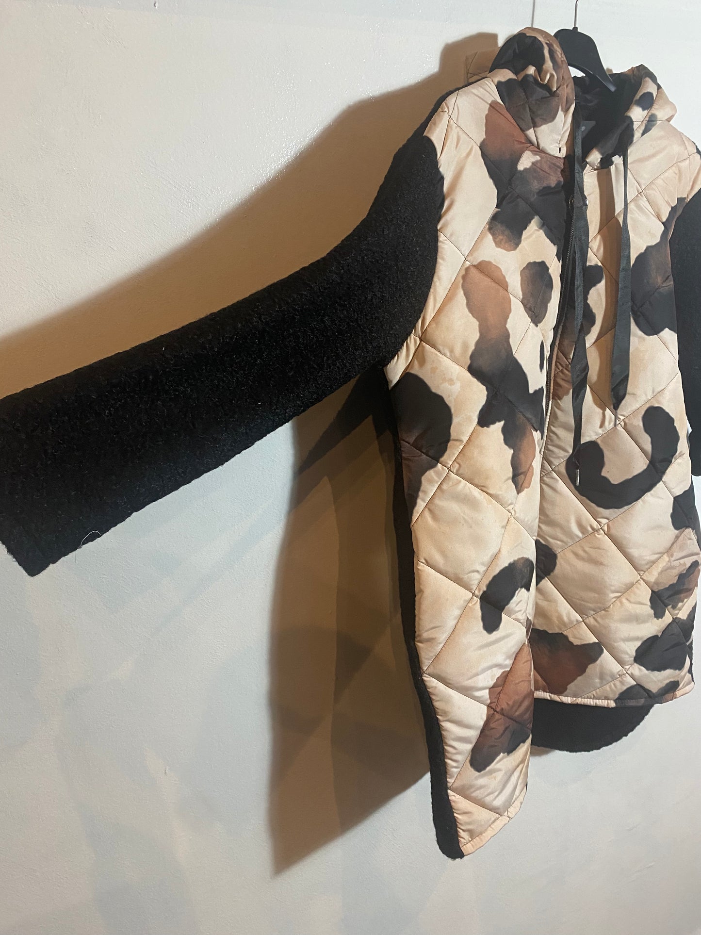 Jasje met capuchon Maat 2XL