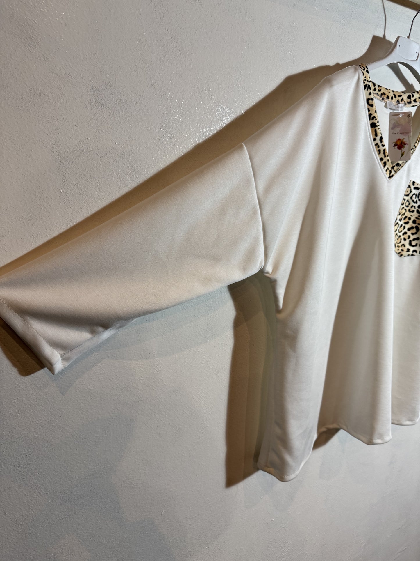 Jersey con ribete animal print Talla 2XL