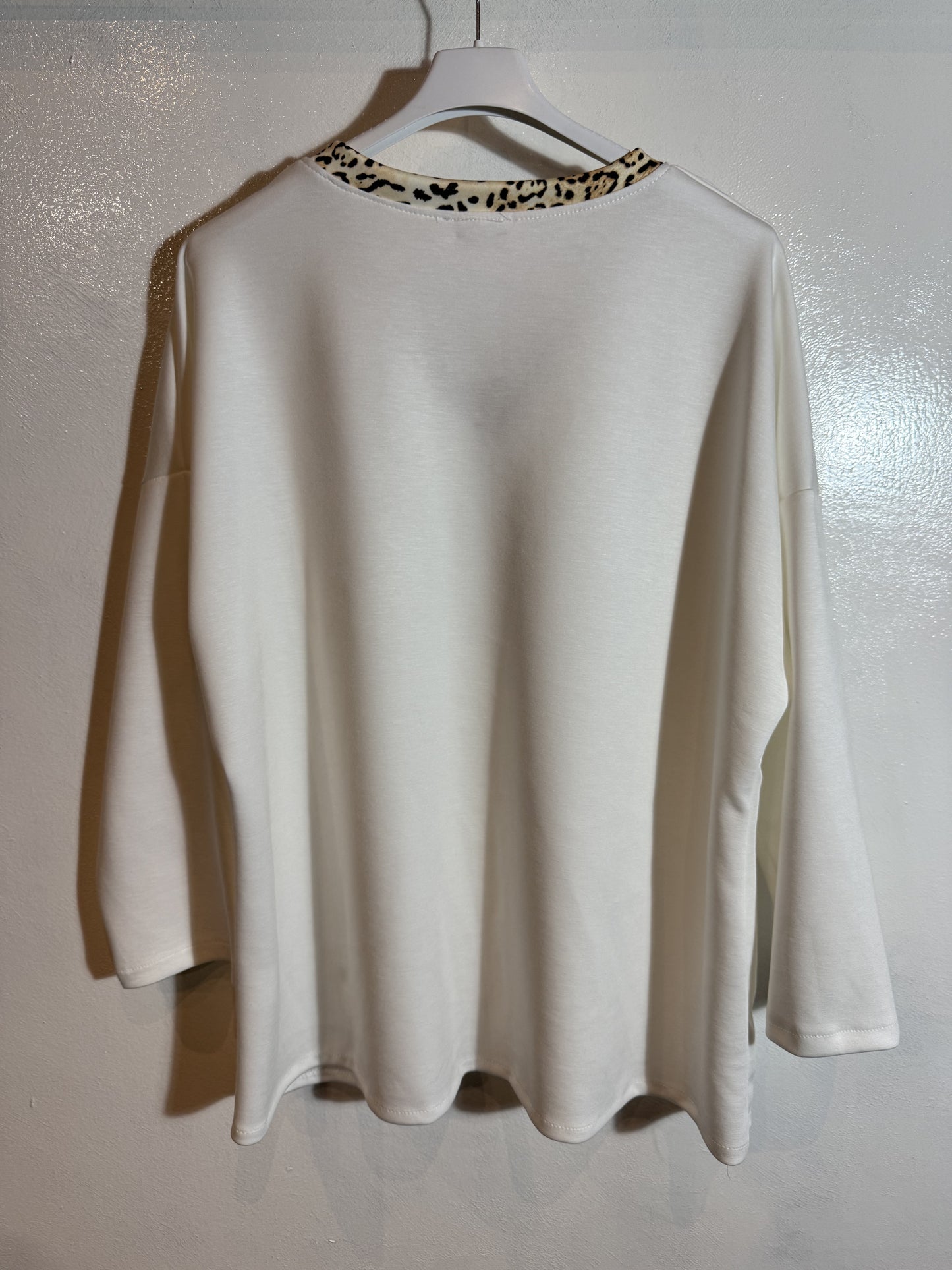 Jersey con ribete animal print Talla 2XL
