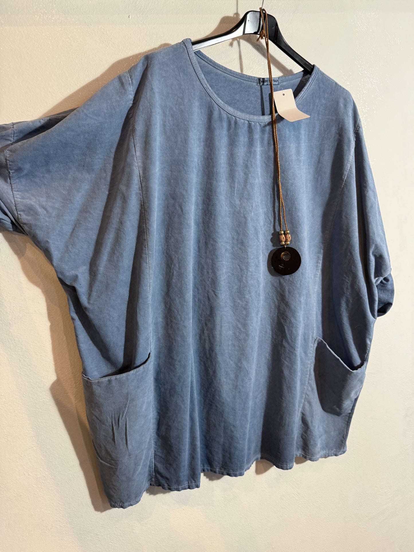 Maglia con la collana Tg.3XL