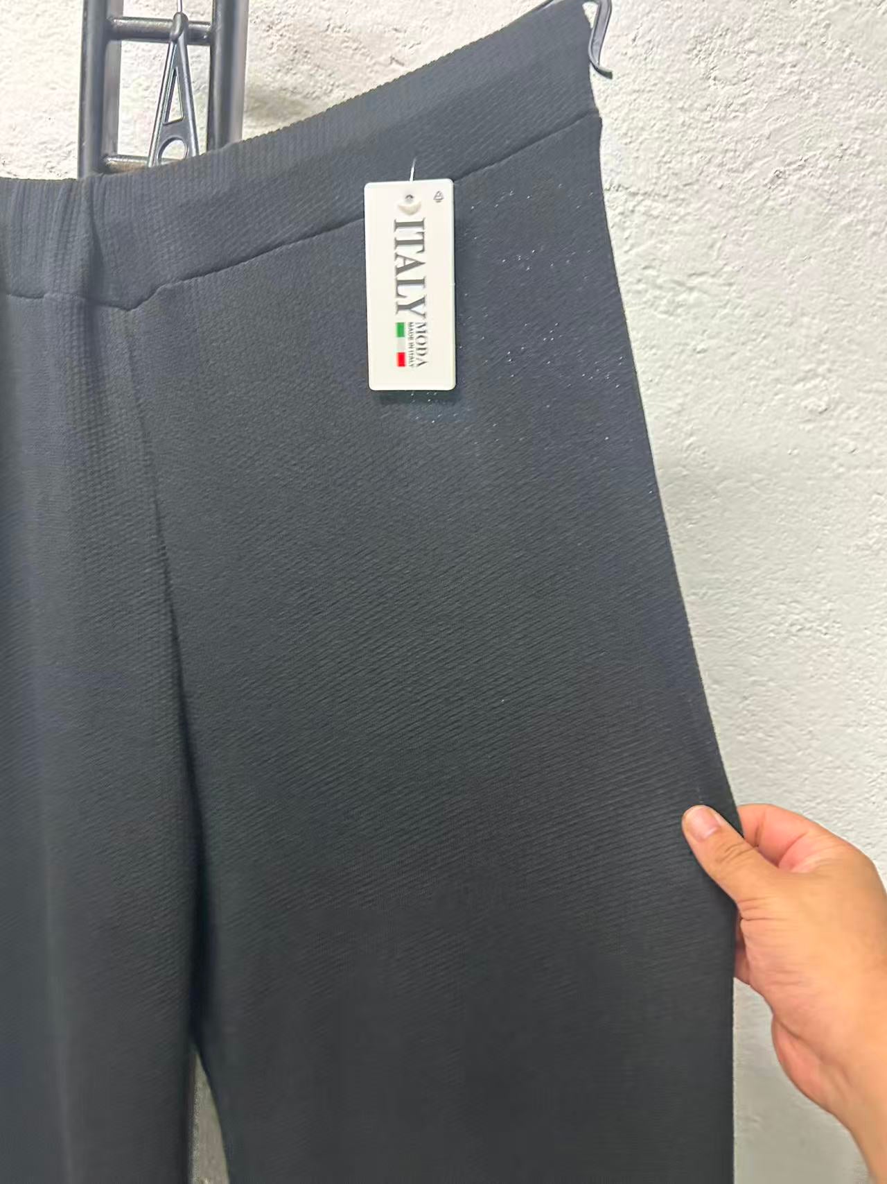 Pantaloni Tg.3XL