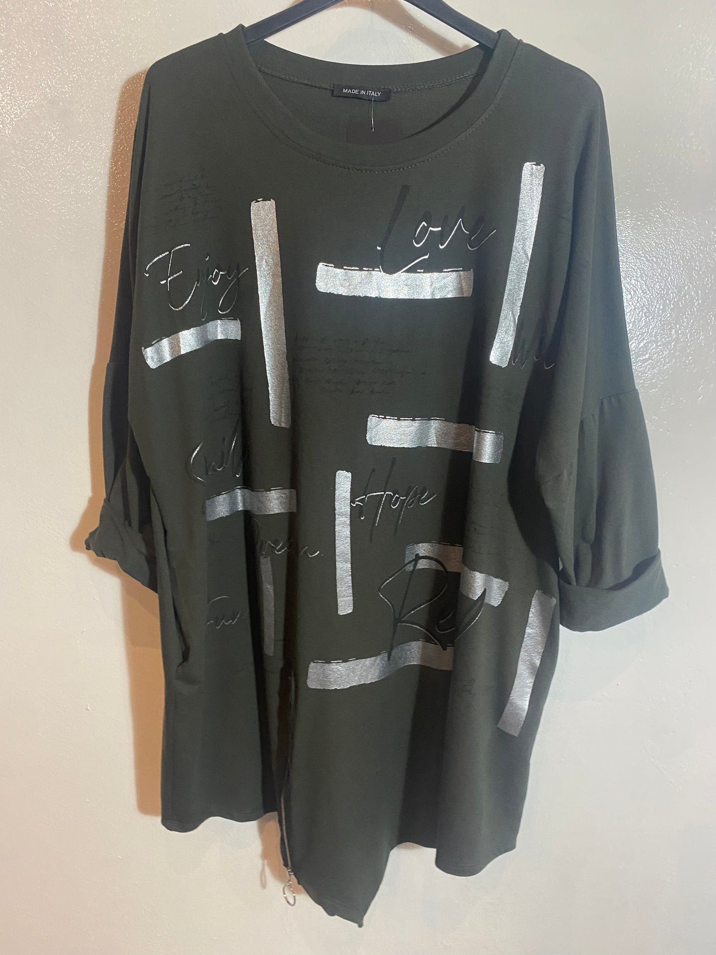Hemd mit Tagila-Aufdruck. 2XL