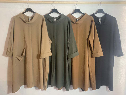 Vestito con il colletto Tg.3XL