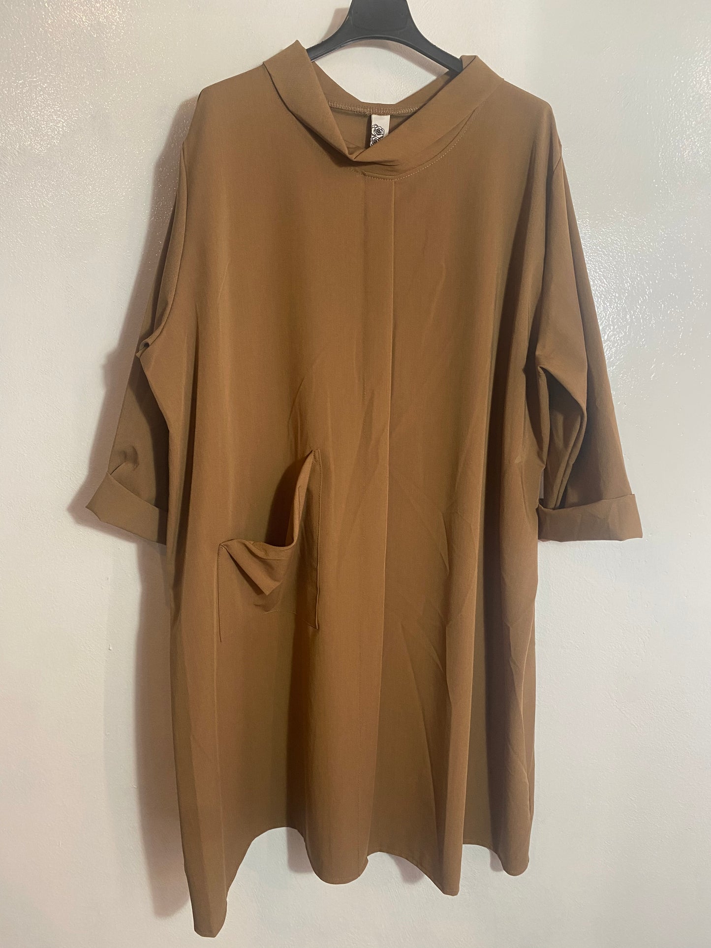 Kleid mit Kragen Größe 3XL