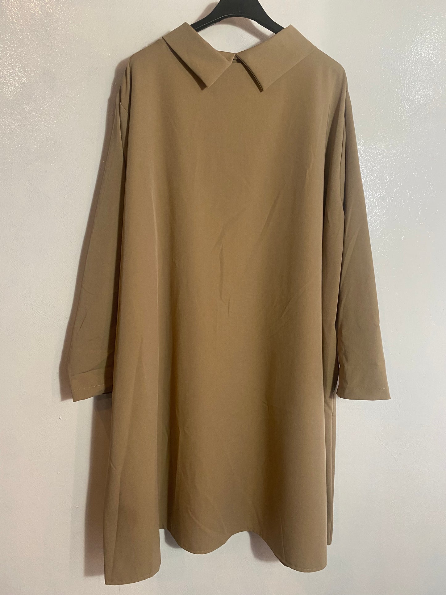 Kleid mit Kragen Größe 3XL