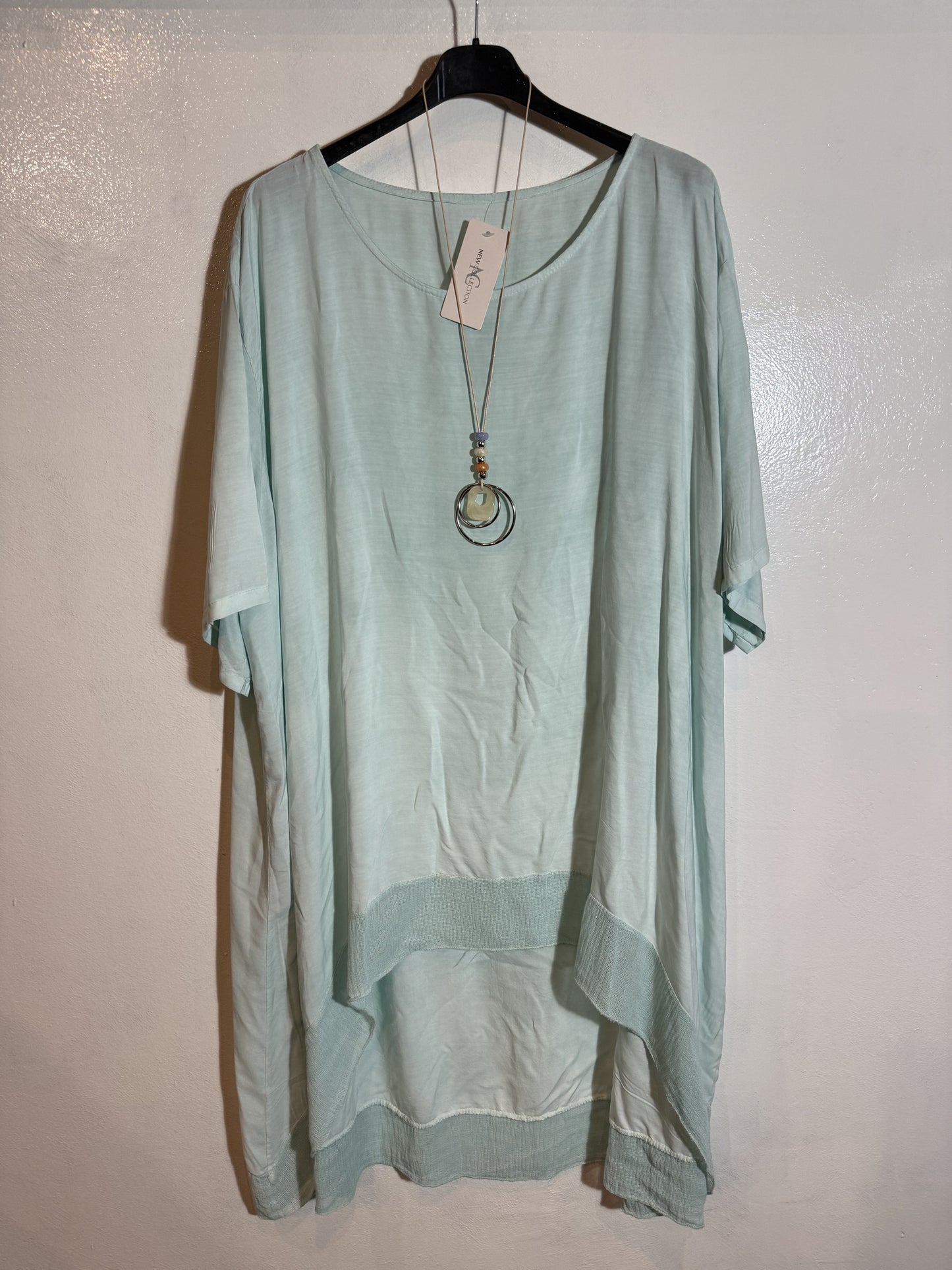 Vestito Con Collana Tg.3XL