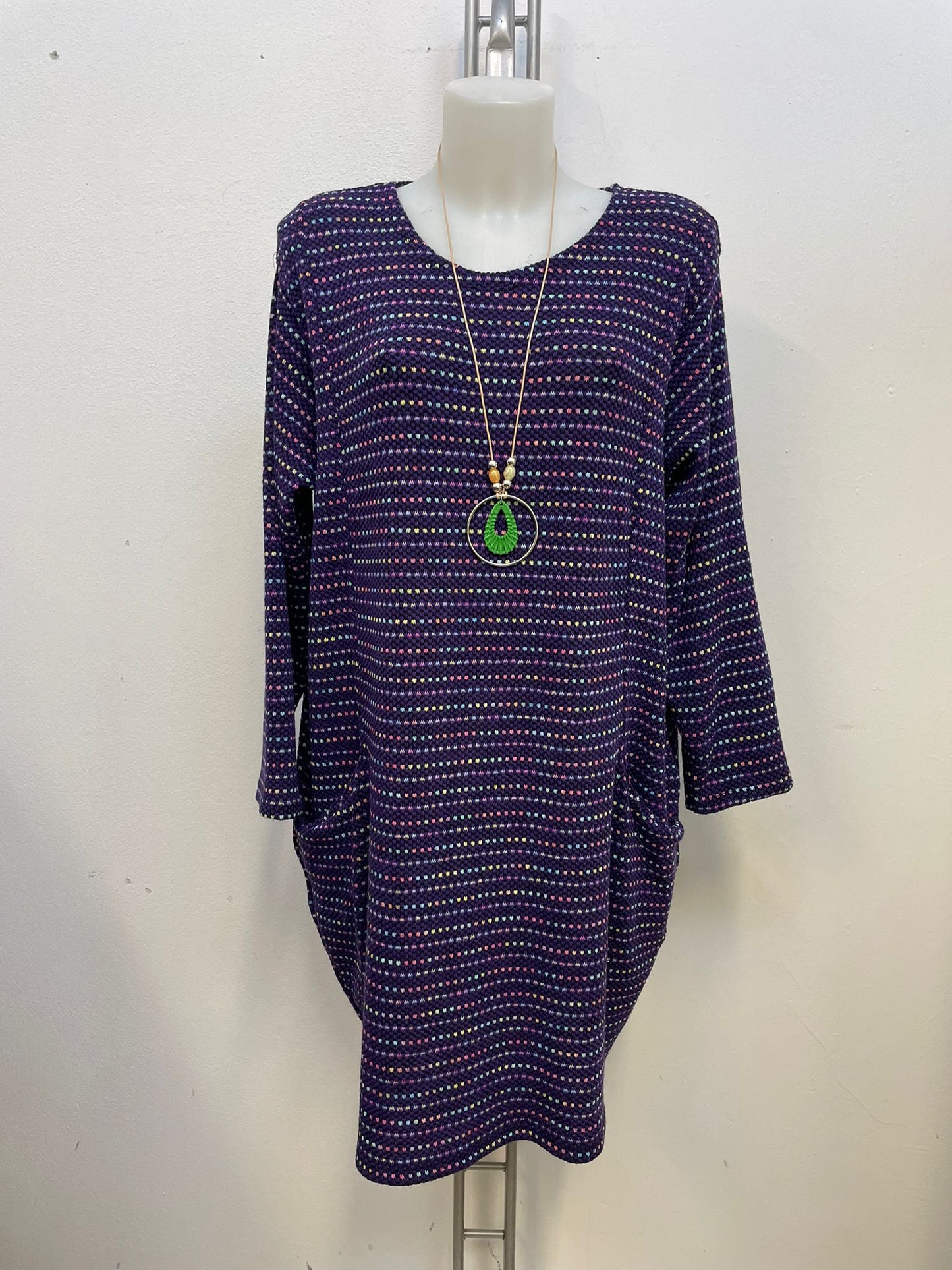 Acrylkleid Größe 3XL