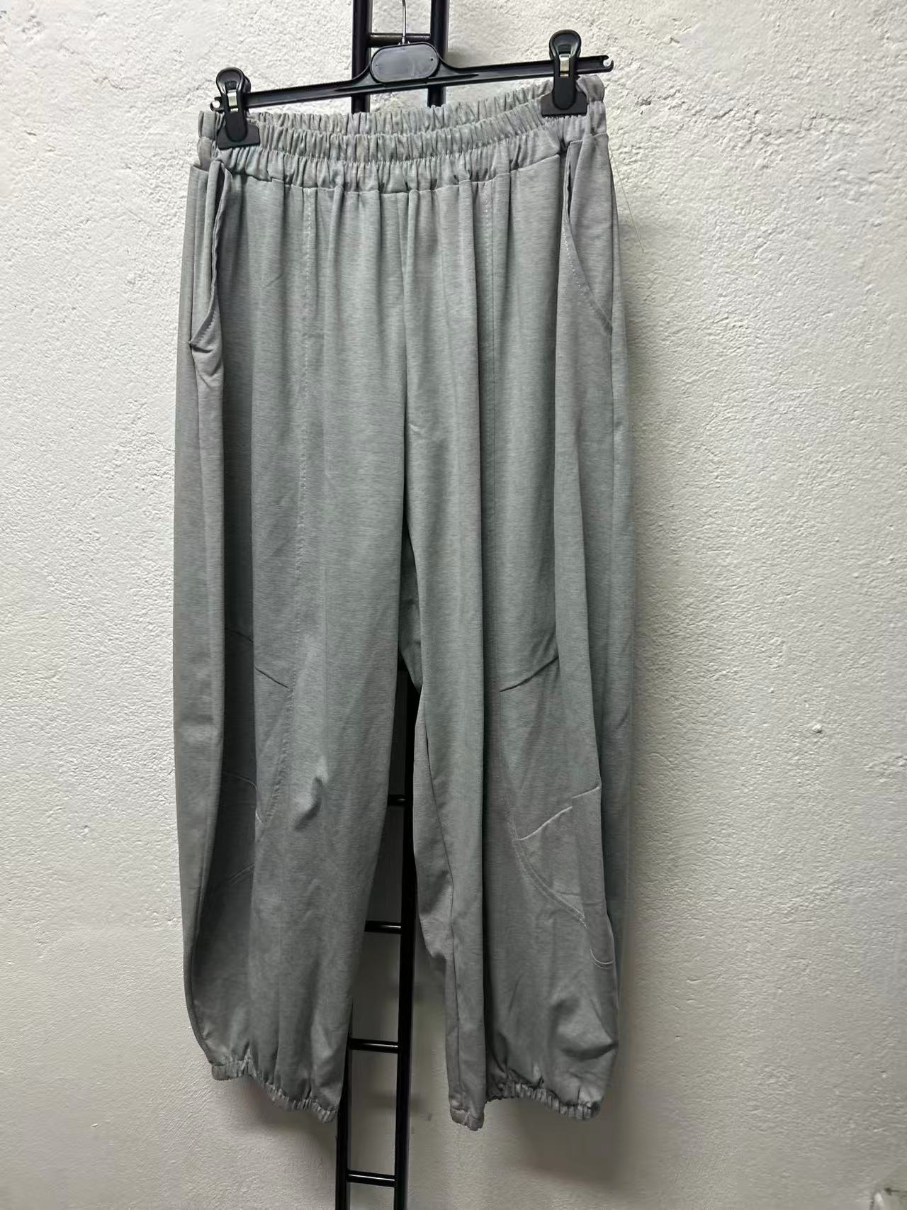 Pantaloni Tg.3XL