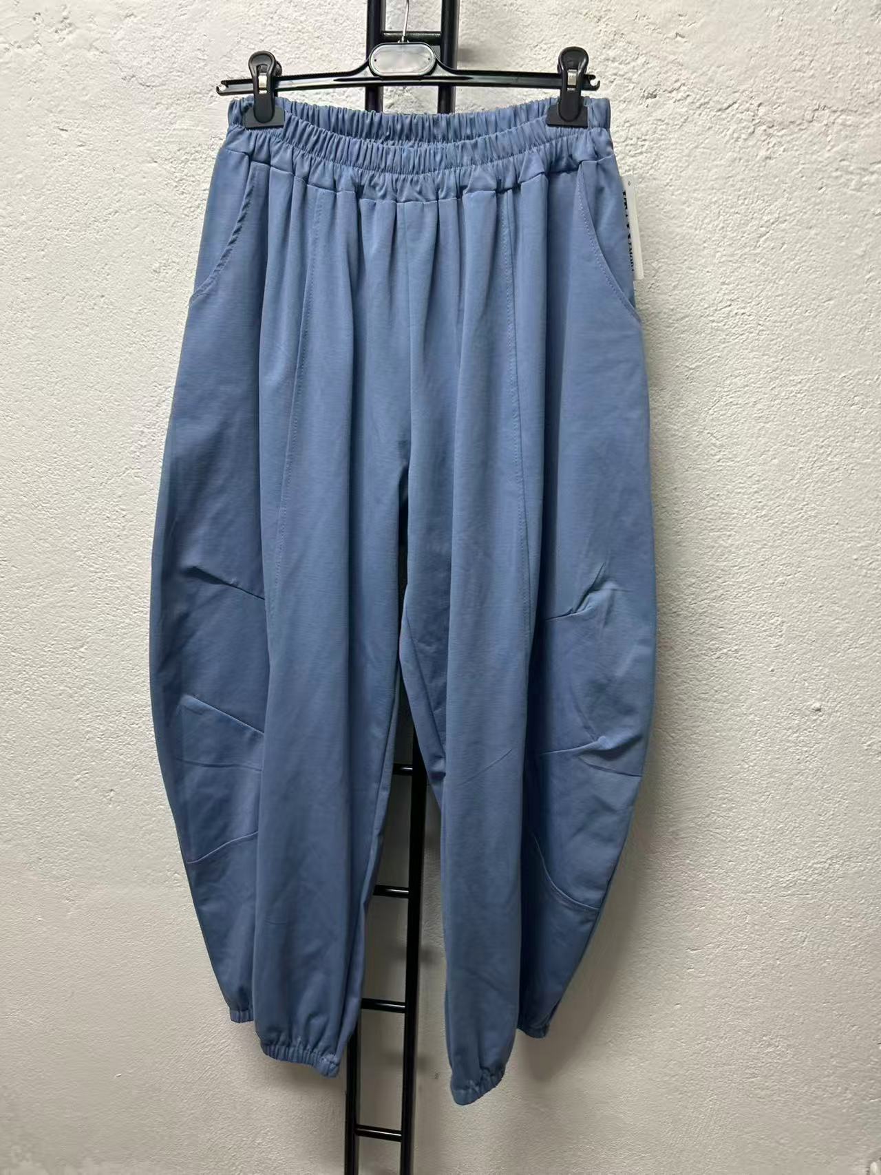 Pantaloni Tg.3XL