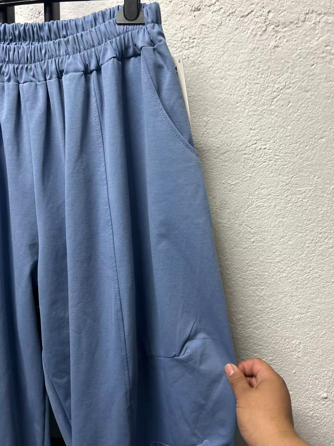 Pantaloni Tg.3XL