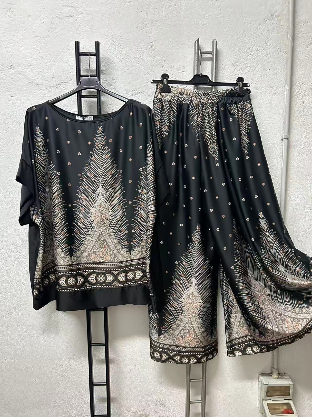 Satinanzug Größe 2XL