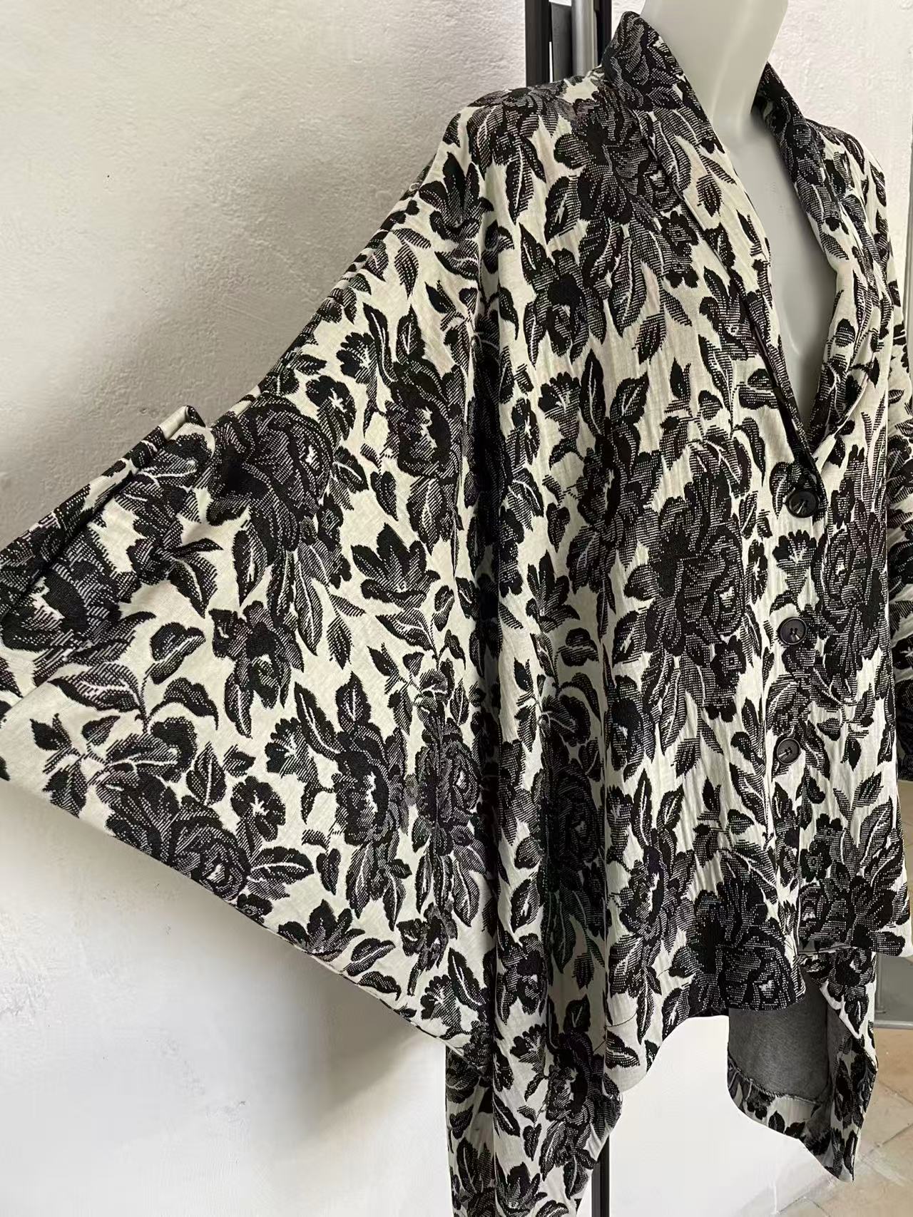 Giacca maniche pipistrello Cod.Fe063 Tg.62 - 66 - taglie_forti