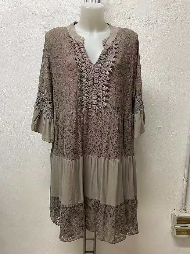 Taille de la robe : 3XL